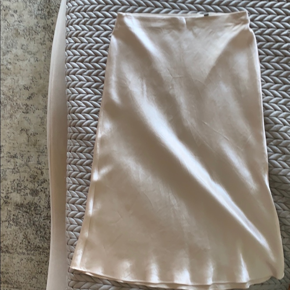 Vince Satin Midi Skirt in Light Beige/Cream